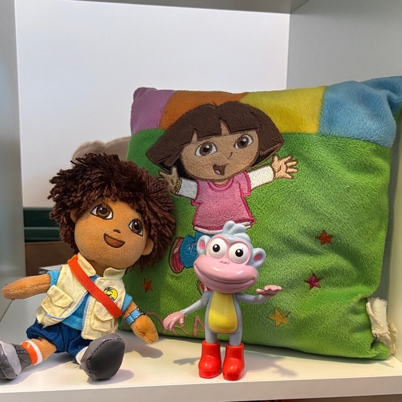 Dora the explorer Pillow and Toy Set Go Diego go Boots - Picture 1 of 3